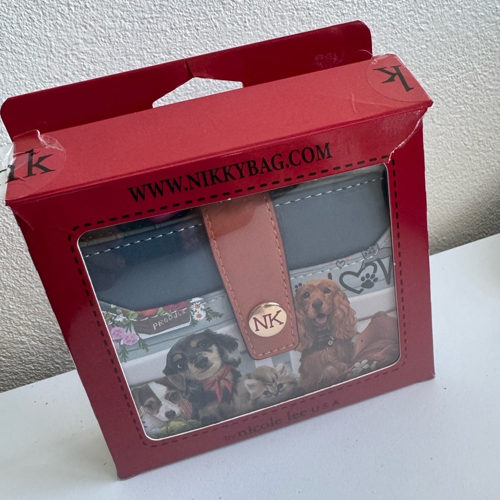 Nikky Nicole Lee Dog Print Wallet w/ Coin Purse – New w/ Damaged Box - Picture 9 of 9